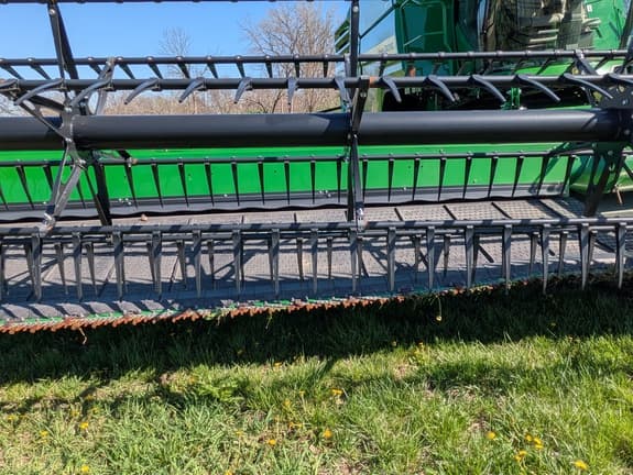 Image of John Deere HD45F equipment image 3