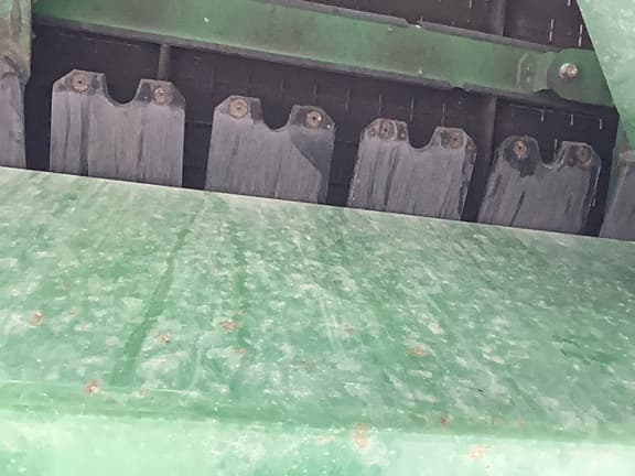 Image of John Deere HD50F equipment image 4