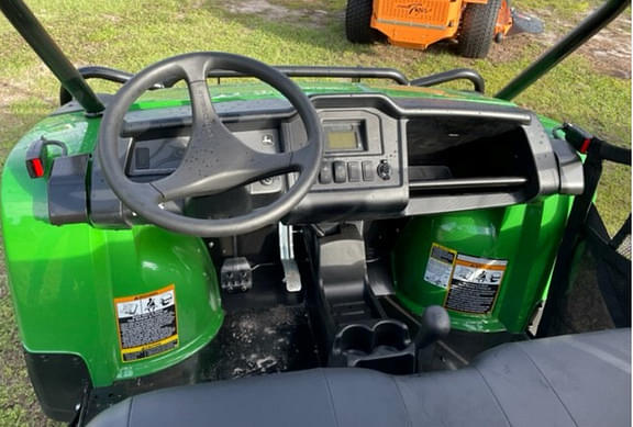 Image of John Deere HPX615E equipment image 4