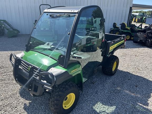 Image of John Deere HPX815E equipment image 1