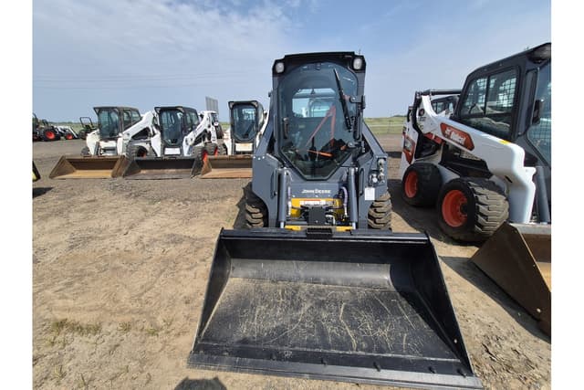 Image of John Deere 318G equipment image 3