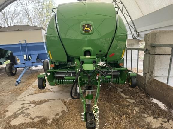 Image of John Deere L331 equipment image 2