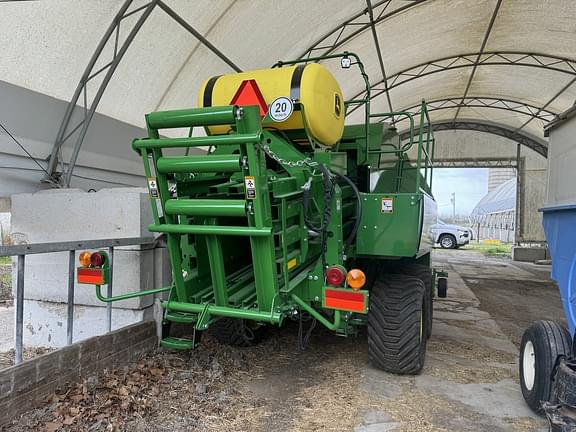 Image of John Deere L331 equipment image 4