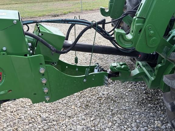 Image of John Deere L341R equipment image 1