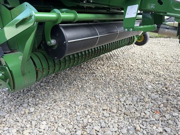 Image of John Deere L341R equipment image 3