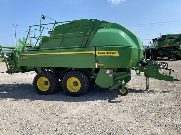 Image of John Deere L341R equipment image 1