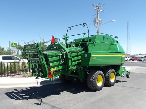 Image of John Deere L341R equipment image 4