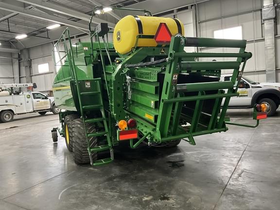 Image of John Deere L341R equipment image 3