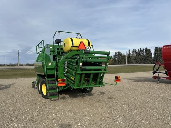 Image of John Deere L341R equipment image 2
