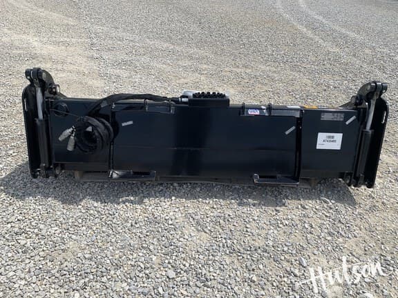 Image of John Deere MP84B equipment image 4