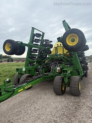 Image of John Deere N530C equipment image 1
