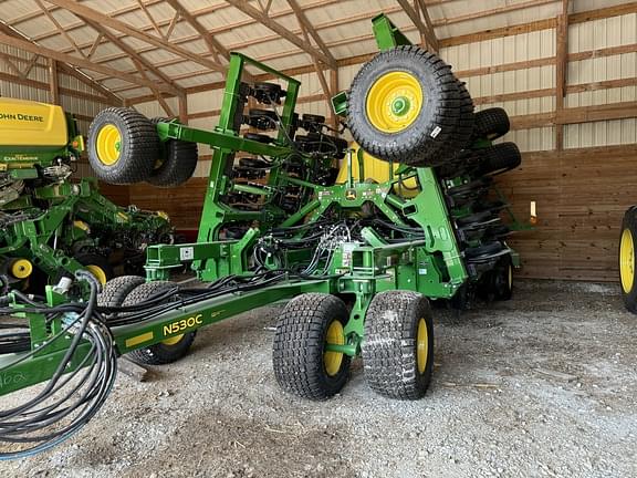 Image of John Deere N530C equipment image 3