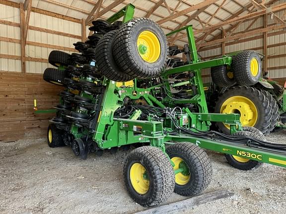 Image of John Deere N530C equipment image 2