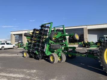 Main image John Deere N530C