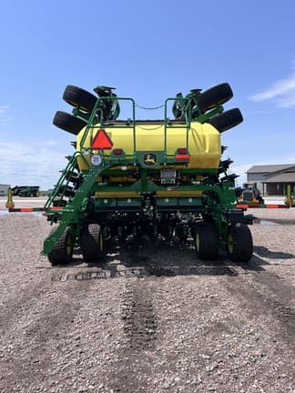 Image of John Deere N540C equipment image 3