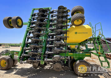 Main image John Deere N540C