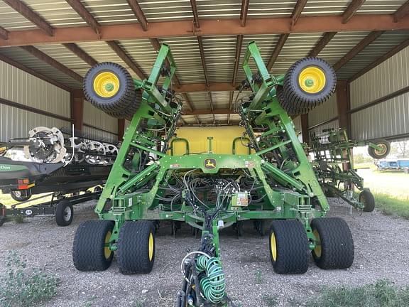 Image of John Deere N540C equipment image 1