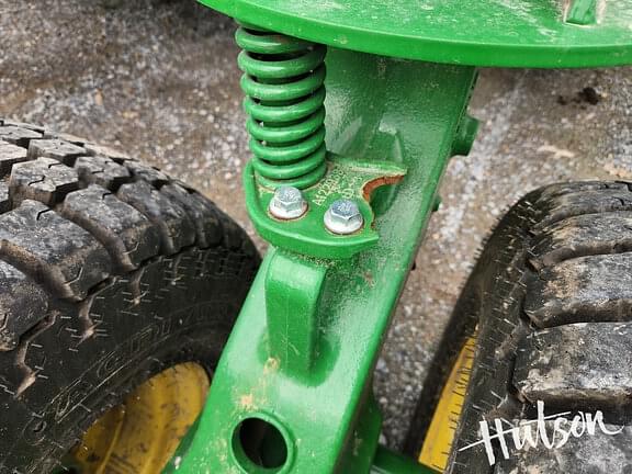 Image of John Deere N540C equipment image 4