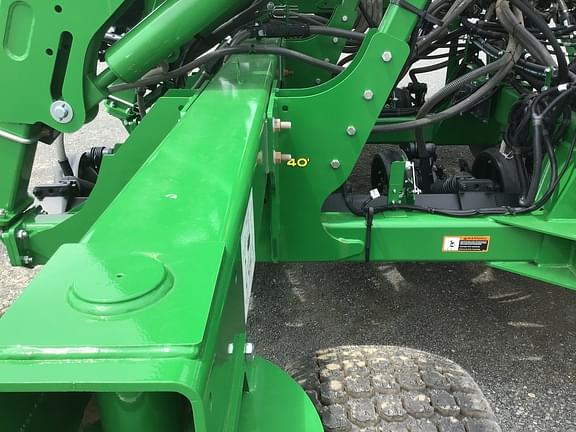 Image of John Deere N540C equipment image 1