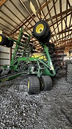 Image of John Deere N542C equipment image 1