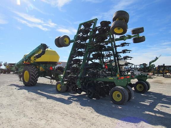 Image of John Deere N542C equipment image 2