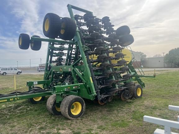 Image of John Deere N542C equipment image 2