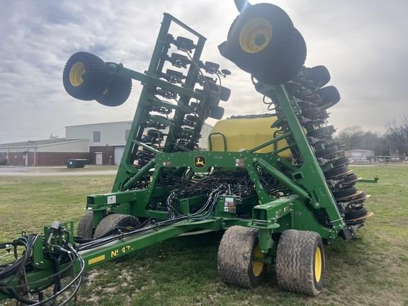 Image of John Deere N542C equipment image 1