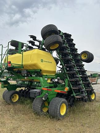 Image of John Deere N542C equipment image 2