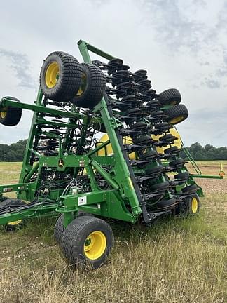 Image of John Deere N542C equipment image 1