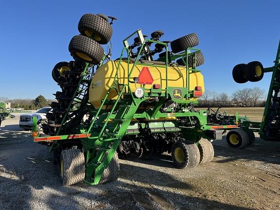 Image of John Deere N542C equipment image 4