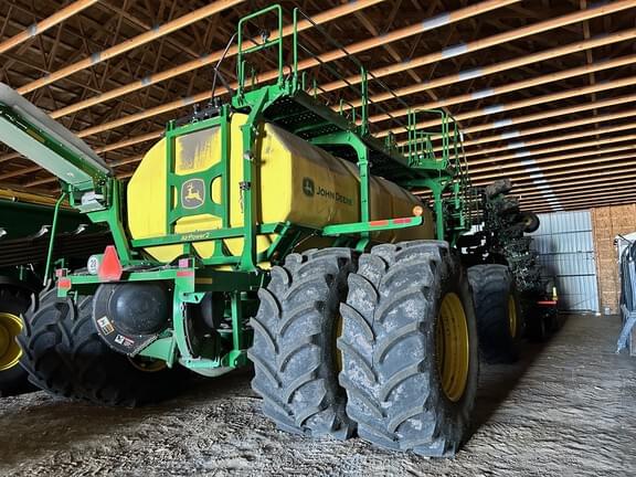 Image of John Deere N560 equipment image 1