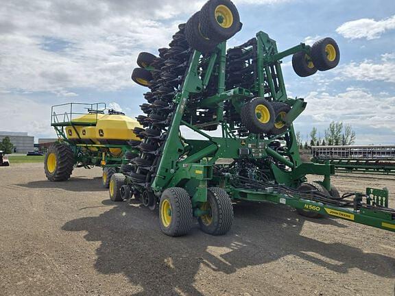 Image of John Deere N560 equipment image 3