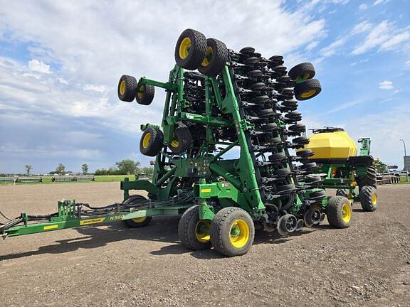 Image of John Deere N560 Primary image