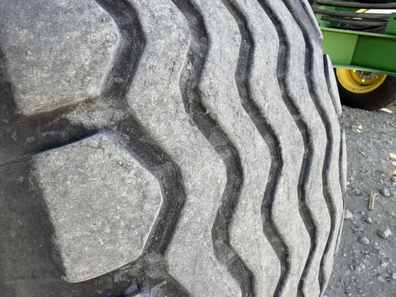 Image of John Deere N560 equipment image 2