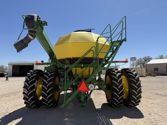 Image of John Deere N560 equipment image 3