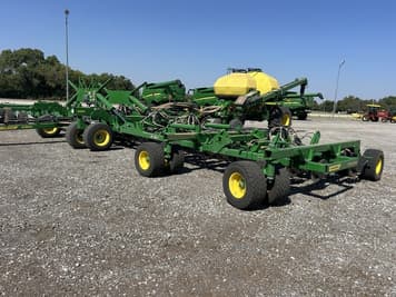 Main image John Deere N560