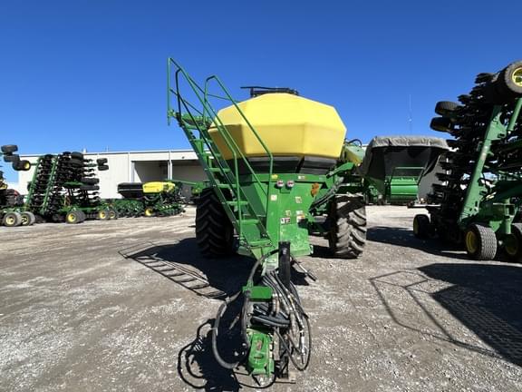 Image of John Deere N560 equipment image 2