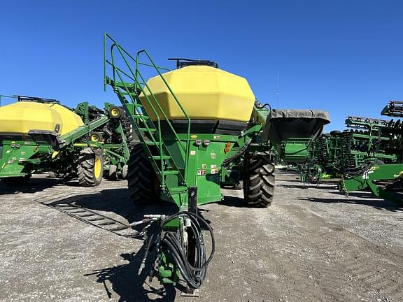 Image of John Deere N560 equipment image 1