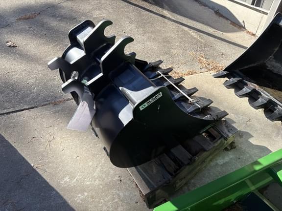 Image of John Deere BYT10995 equipment image 1