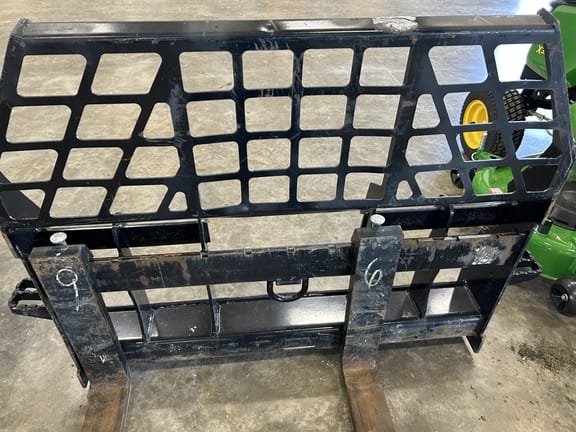 2024 John Deere P45 Equipment Image0