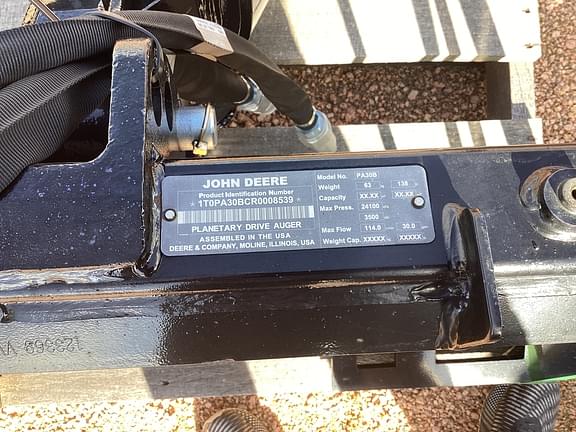 Image of John Deere PA30B equipment image 4