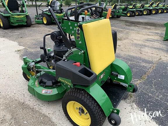 Image of John Deere Q810E equipment image 3