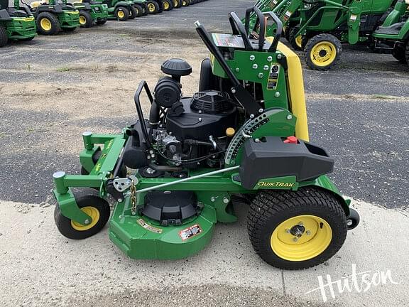 Image of John Deere Q810E equipment image 4