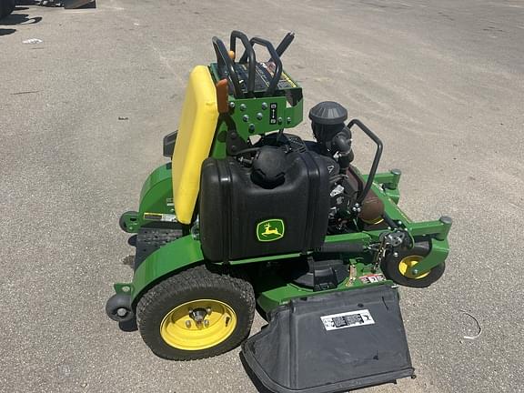 Image of John Deere Q810E equipment image 1