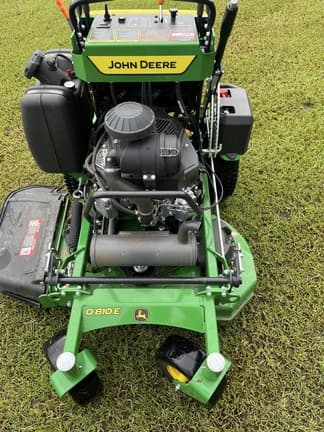 Image of John Deere Q810E Primary image
