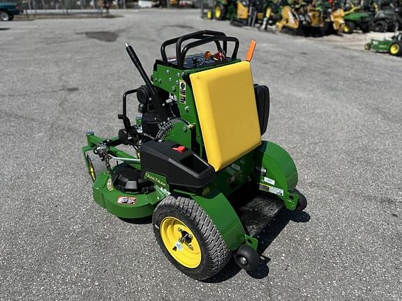 Image of John Deere Q810E equipment image 2