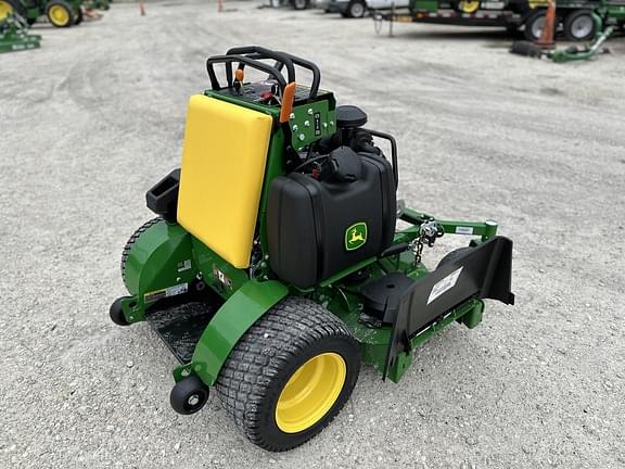 Image of John Deere Q820E Primary image