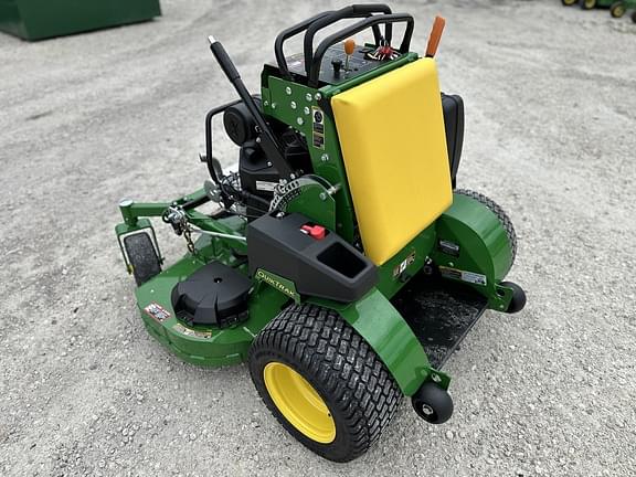 Image of John Deere Q820E equipment image 3