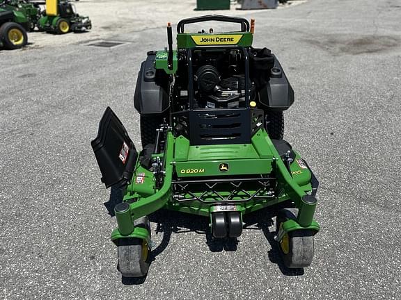 Image of John Deere Q820M equipment image 2