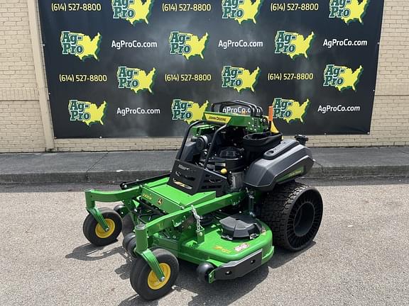 Image of John Deere Q820M equipment image 1